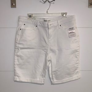 LEVI STRAUSS Bermuda shorts white size 14